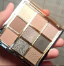 戈戈舞（GOGOTALES）九色琉璃眼影盘高光修容一体盘哑光大地色粉棕平价学生 G03烟熏灰粉盘 实拍图