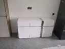 古宜 餐边柜 储物柜简约钢化玻璃餐边柜厨房茶水柜收纳柜客厅餐边柜 白色烤漆桌面【1.5米】 实拍图