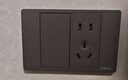 国际电工118型开关插座面板灰色多孔家用厨房墙壁暗装多位十五孔插座 二位一开五孔 实拍图