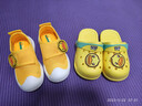 B.Duck小黄鸭童鞋男女童凉拖鞋夏季新款儿童透气休闲洞洞鞋女 302嫩黄 30 码内长约190mm 实拍图