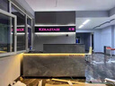 音雅（YINYA）公司前台接待桌咨询柜台简约吧台便利店铺收银台 灰石纹+黑色 左拐角+氛围灯 120x60x100cm 实拍图