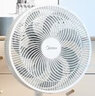 美的（Midea）电风扇落地扇家用大风量电扇宿舍轻音低噪台立两用扇台式桌面两用节能台扇空气循环扇 【全网热销】七叶大风量落地扇白色 实拍图