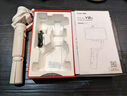 浩瀚卓越（hohem）【新品上市】V2S 手机云台稳定器 手持云台三轴防抖 自带补光灯vlog远程遥控拍摄神器 白色款 实拍图