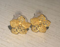 菜百首饰新年礼物黄金耳饰 足金喜福花颜悦色婚庆梅花耳饰 计价 HJ 黄金耳饰 约2.43g 实拍图