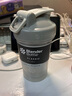 Blender Bottle 蛋白粉摇摇杯运动水杯 大容量塑料杯带刻度健身便携搅拌男士女生 经典款V2灰色600ml 实拍图