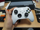 XBOX Xbox手柄 Series 新款无线蓝牙游戏手柄 SteamPC电脑手柄 国行Xbox Series 手柄 冰雪白 实拍图