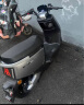 爱玛（AIMA）铅酸（石墨烯）超长续航豪华成人踏板时尚学生双人智能电动摩托车 星云灰-石墨烯72V22AH六块电池 实拍图
