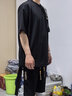 百鹊亭短裤男夏季新款潮牌痞帅拼接刺绣休闲短裤男宽松直筒运动五分裤子 上衣+短裤【黑色 2件装】 3XL 实拍图