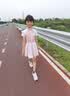 羽克儿童泳衣女孩2026新款中大童连体游泳衣女童学生专业训练游泳装备 少女粉（配套内置底裤） S码【建议身高130—140cm】 实拍图