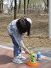 聚乐宝贝2025新款恐龙吹泡泡机儿童手持全自动电动大泡泡枪泡中泡女孩玩具 【黄色】普通电池版+250ML泡泡水 实拍图