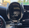 卓蔚适用于奔驰C260l/GLC手机车载支架E300L/E200L无线充电器导航支架 奔驰专用【自动感应+无线充电】 15-18款奔驰C级（屏幕7寸） 实拍图