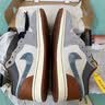 耐克NIKE篮球鞋男子AJ1乔1JORDAN 1运动鞋FZ5042-041灰白40.5 实拍图