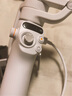 大疆（DJI）OM 6 手机云台稳定器 Osmo Mobile 6 手持 vlog 拍摄增稳防抖自拍杆跟拍神器 浅银灰【含收纳包+1拖1麦克风（苹果口）+配件礼包 标配（不含随心换） 实拍图