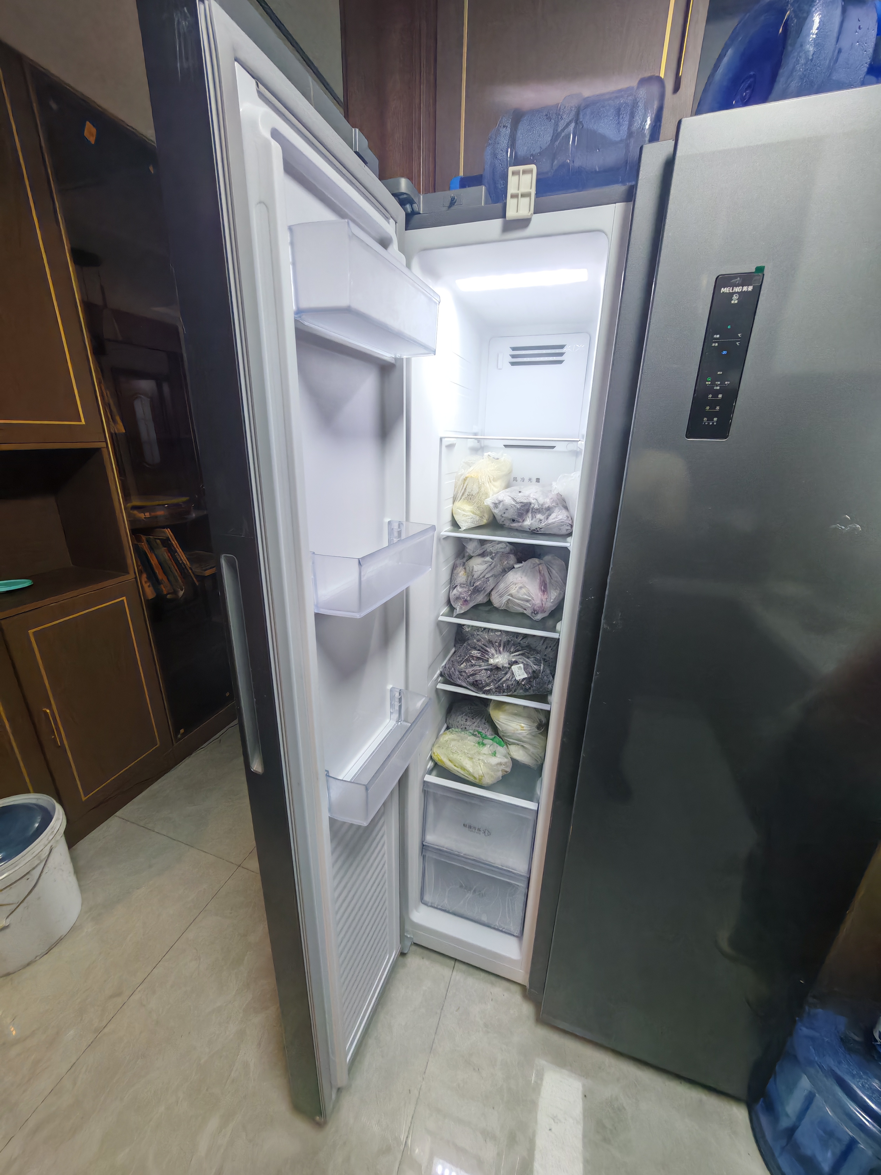 美菱（MeiLing）冰箱632升对开门冰箱双开门一级能效双变频风冷无霜低噪音嵌入式大容量家用电冰箱 BCD-632WPUCX 典雅灰 实拍图