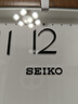 SEIKO精工家用挂墙免打孔客厅卧室客厅扫秒挂钟 木纹框白面 11英寸28cm 实拍图