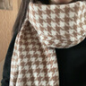 目丸围巾女冬季ins网红千鸟格保暖加厚百搭流苏撞色针织格子围脖韩版 千鸟格卡其色 实拍图