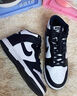 耐克男子轻便皮面运动鞋春季高帮平底板鞋NIKE DUNK HIGH DD1399 105白色/黑/荷兰橙 43 实拍图