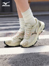 美津浓（MIZUNO）【RACER S】软底轻便运动跑步鞋男女同款缓震透气休闲慢跑鞋 15/西湖龙井 41 (265mm) 实拍图