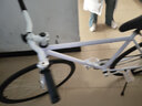 云宵死飞自行车实心胎成人初中学生青少年公路单车赛车代步24男士 白黑色26寸30刀 实拍图