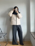 波司登（BOSIDENG）【反季】羽绒服杨紫同款男女情侣款短款运动立领新国标90绒外套 日出沙丘7A41 S 160/84A 实拍图