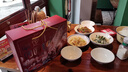 周黑鸭啃定团圆 卤味礼盒1010g 满足礼 鸭脖锁骨 零食礼包【鸭哥推荐】 实拍图