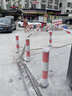 钢管警示柱镀锌红白交通固定防撞柱路障柱隔离防撞杆挡车固定立柱防撞柱 固定款镀锌立柱76*600*1.5 红白贴膜 实拍图
