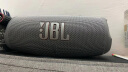 JBL CHARGE5 音乐冲击波五代 便携式蓝牙音箱+低音炮 户外防水防尘 桌面音响 增强版赛道扬声器  灰色 实拍图