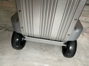 Airwheel爱尔威电动行李箱可骑行拉杆登机箱铝框可坐智能代步旅行箱男女 20英寸智慧版-银 实拍图