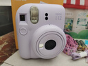 富士（FUJIFILM）mini12自带美颜拍立得相机花与她礼盒版含花花相纸迷你7+/se/90/99胶片相机升级版 鸢尾紫【花与她礼盒】 套餐二【标配套餐共20张相纸+水晶壳+升级版礼包】 实拍图