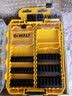 得伟（DEWALT）TSTAK灵便系统零件盒透明塑料收纳盒可堆叠批头架五金工具零件盒 大号【带批头架+2小号】DT70803 实拍图