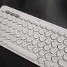 罗技（Logitech） K380多设备蓝牙键盘 便携办公键盘静音 安卓手机笔记本平板iPad键盘 pebble+K380轻音便携超薄套装白色 实拍图