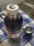 恩尔美保温杯大容量男士智能316不锈钢焖泡茶杯茶水分离便携高档大水杯 【316显温杯套款+茶仓】黑  2000ml 实拍图
