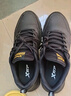 特步男鞋跑步鞋新款冬季厚底旅游透气轻便皮网面休闲运动鞋慢跑鞋子男 黑金-(皮面) 45 实拍图