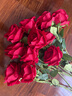 花叙仿真玫瑰花婚礼仿生花装饰生日礼物花束插花客厅绒布假花家居摆件 超大玫瑰艳红色-花朵10cm 11支（爱你一心一意） 实拍图