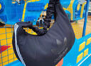 三叶草（Adidas） 尼龙 云朵包 手提斜挎单肩包 男女包 休闲包 JP0145中号 均 码 实拍图