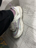 Skechers斯凯奇儿童运动鞋秋冬镭射熊猫鞋轻便防滑大童男女跑步鞋302576L 白色/薰衣草色/WLV/镭射 31 实拍图