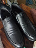 奥康休闲皮鞋男士牛皮气垫减震商务鞋套脚中老年爸爸鞋低帮 黑色套脚 43 实拍图