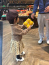 百丽（Belle）童鞋女童小蝴蝶黑皮鞋幼童宝宝鞋学步鞋春秋款儿童单鞋时尚公主鞋 杏色 24 参考脚长147mm 实拍图