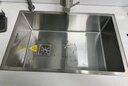 悍高（HIGOLD） 厨房水槽304不锈钢手工大单槽家用台下洗菜盆拉丝家用洗碗槽水池 68*43侧孔升级款-配弧形龙头 实拍图