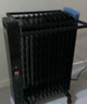 美的（Midea）取暖器 电热油汀 立式电暖器 电暖气片 暖风机家用 13片2200W功率大面积加湿烘衣 【简易开关 2200W】22NA 实拍图