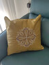 米乐现代轻奢样板间刺绣抱枕新中式靠垫正方形沙发靠枕床头腰枕科技布 姜黄（绣球花刺绣） 50*50cm抱枕套+枕芯 实拍图