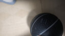 野球帝 加重篮球7号成人训练室内外超重回弹官方蓝球发泡学生耐磨装备 1.36kg【灰色筋沟】【现货】 实拍图