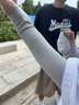 樱苏鱼冰袖防晒袖套男女冰丝防晒手套夏季开车骑行户外运动速干透气袖套 黑白灰三双装 实拍图