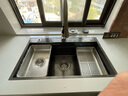 悍高（HIGOLD）厨房304不锈钢手工纳米水槽双阶梯水槽套餐洗碗池洗菜盆水槽套装 窄边68*43-枪灰抽拉龙头 实拍图