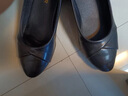 啄木鸟妈妈单鞋真皮软底中跟春秋季款中年舒适防滑中老年女士皮鞋 黑色 38 实拍图