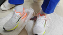 TANSHEZHE弹射者运动鞋男黑马3.0全掌碳板跑步鞋网面透气竞速训练体考鞋子 白橘色【建议拍大一码】 40 实拍图