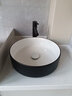 欧贝洁（OUBBJIE） 台上盆小尺寸洗脸盆陶瓷洗手盆台盆圆形卫生间水盆彩色艺术盆 外黑色-下水+黑色冷热旋转龙头 外径尺寸400*400*130 实拍图