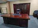 忠胜办公家具老板桌大班台董事长总裁办公室老弧形板台大气老板台实木皮油漆 2.39米老板桌 + 老板椅 + 6门柜 常规 实拍图