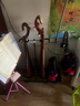 银鱼立式双头吉他架子电民谣古典贝斯架琵琶小提琴折叠便携支架地架子 双乐器款 实拍图