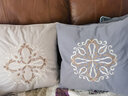 米乐现代轻奢样板间刺绣抱枕新中式靠垫正方形沙发靠枕床头腰枕科技布 烟灰（绣球花刺绣） 45*45cm抱枕套(不含芯) 实拍图